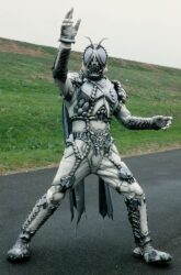 【仮面ライダー555】オルフェノクの寿命問題を解決できるのがこんなよく分からない奴とか･･･