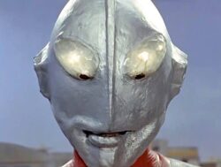 初代ウルトラマンって最初お肌が荒れてたよな