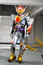 仮面ライダーヴラムの新フォームカッコいいな・・・・