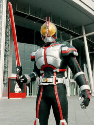 【仮面ライダー555】ファイズエッジってオートバジン呼び出さないと使えないんだよな